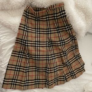 Burberry skirt wool authentic plaid tan tartan beige posh